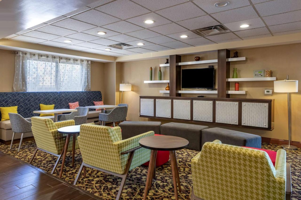 Hampton Inn Norco/Corona Esterno foto